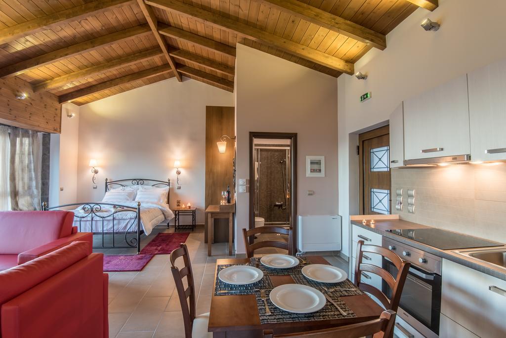 קרפניסיון The View Village - Villas Suites & Spa מראה חיצוני תמונה