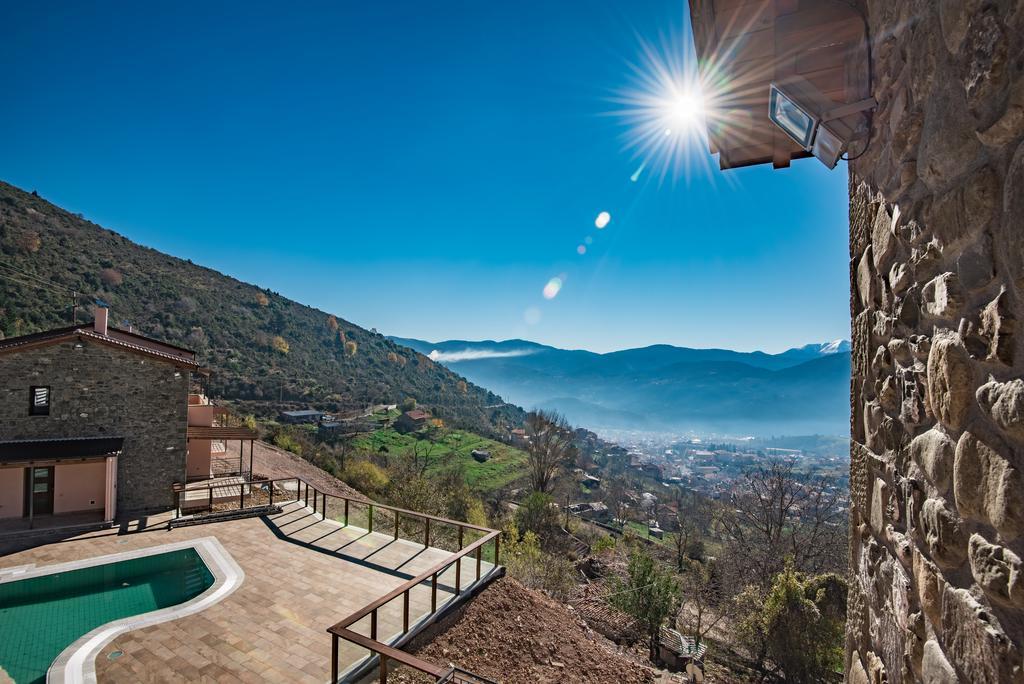 קרפניסיון The View Village - Villas Suites & Spa מראה חיצוני תמונה