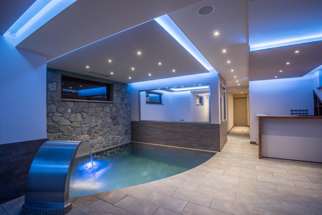 קרפניסיון The View Village - Villas Suites & Spa מראה חיצוני תמונה