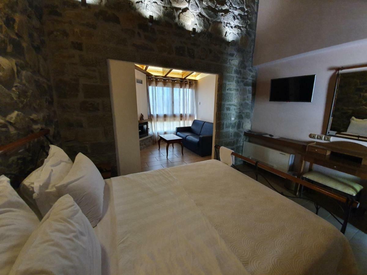 קרפניסיון The View Village - Villas Suites & Spa מראה חיצוני תמונה