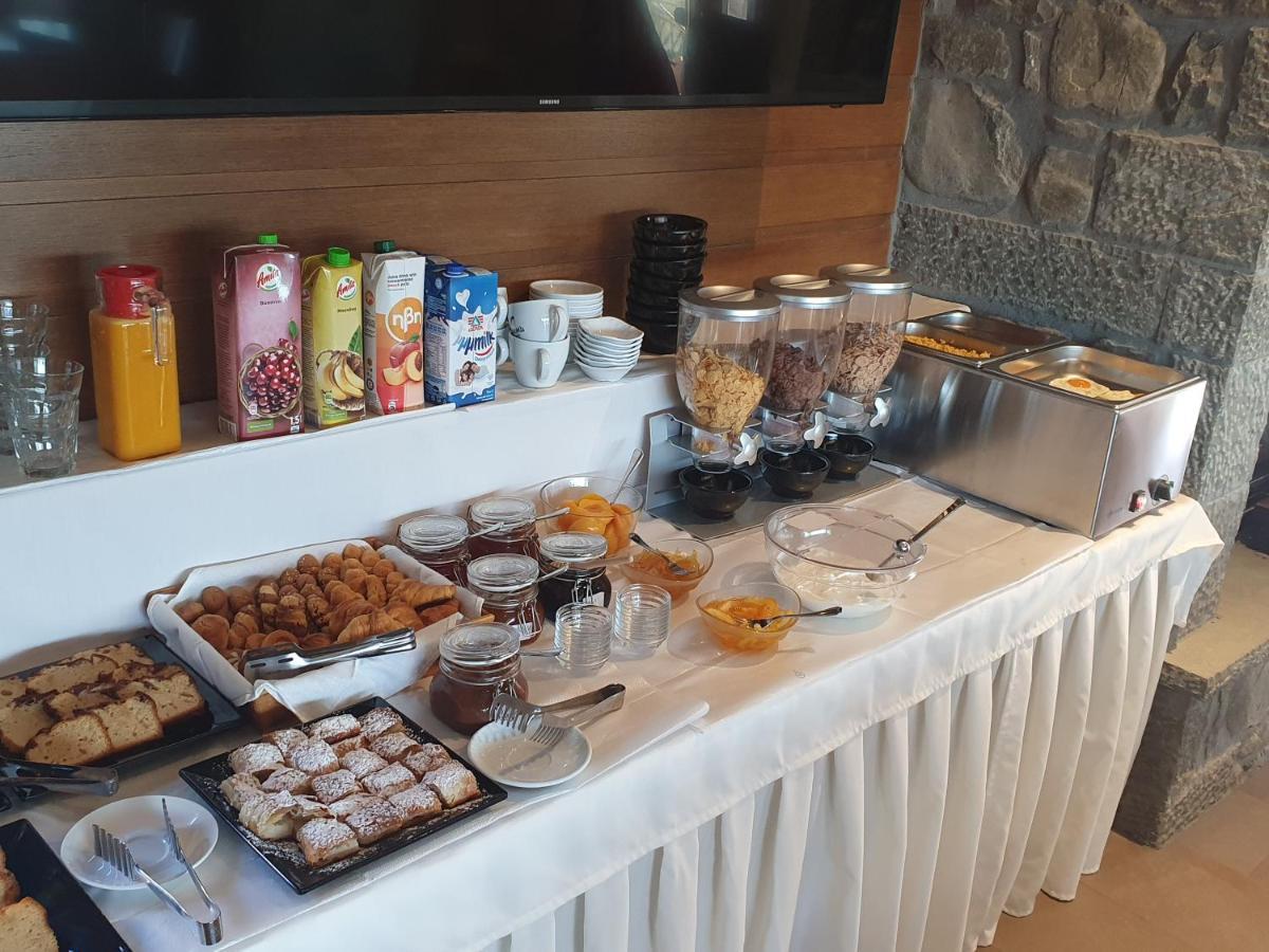 קרפניסיון The View Village - Villas Suites & Spa מראה חיצוני תמונה